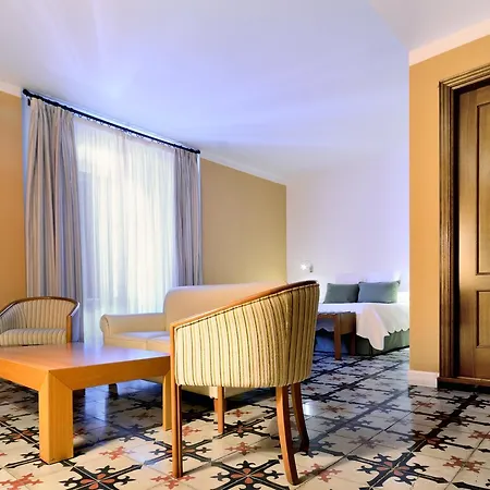 Ahc Palacio Otel 4*