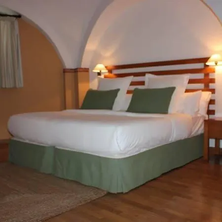 Ahc Palacio Coria